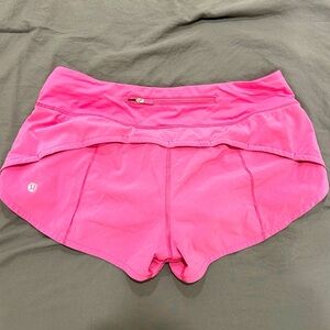 Lululemon Speed Up Shorts Low Rise 2.5" Size 6